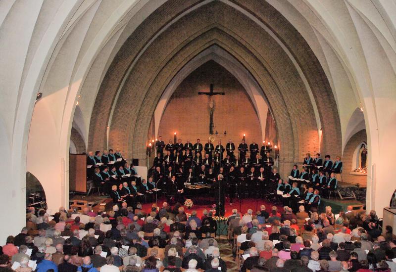 Koor-repetities met professionele dirigent en zangcoach © Singhet Scone Dilbeek fotograaf Freddy Louwagie